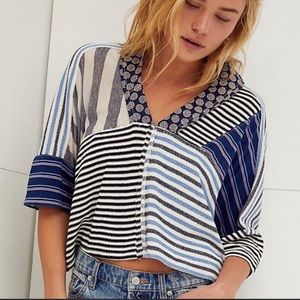 ❤️❤️2/$20❤️❤️ Free People The Stripe Right Womens size small blouse EUC